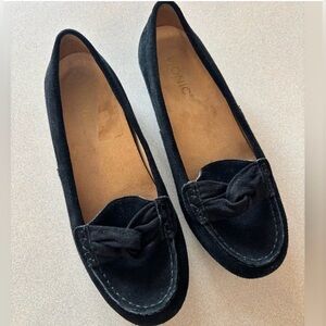 Vionic Women's Classic Black Flats